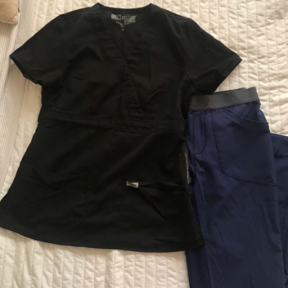 Greys Anatomy top